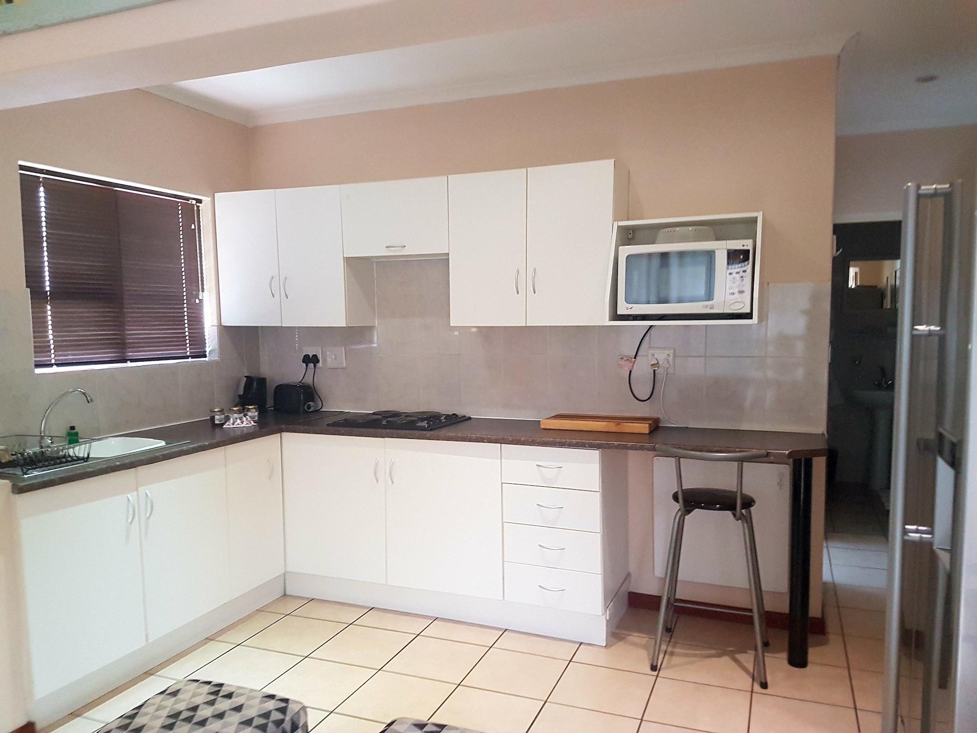 Tyger Classique Self-Catering Cape Town, Tyger Valley Bellville Exterior photo